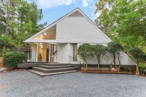 featured image of 475 Saint Andrews Dr