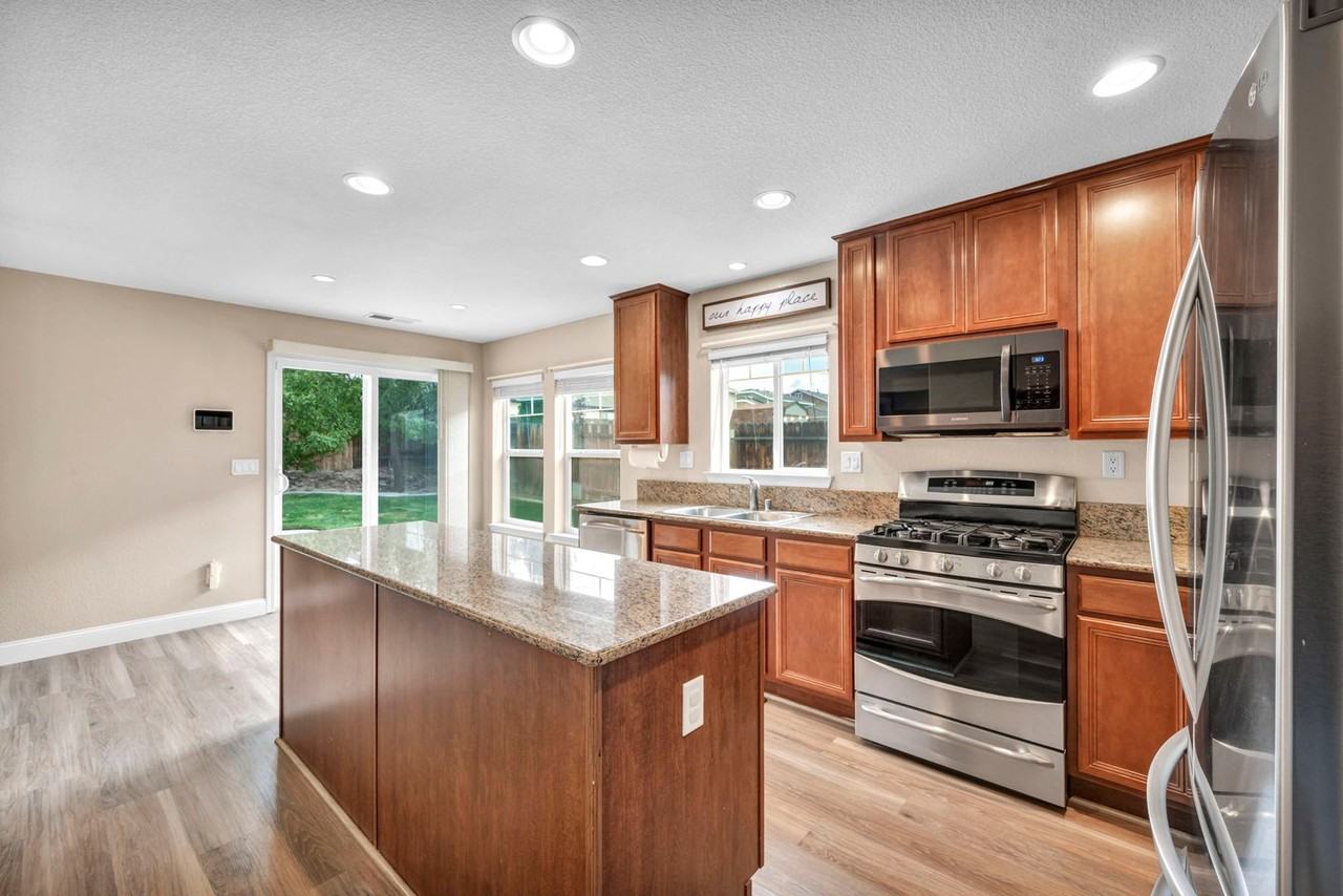 8918 Grisom Way - Photo 2 of 42