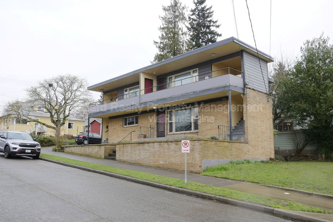 6402 11th Ave Nw - Photo 2 of 20