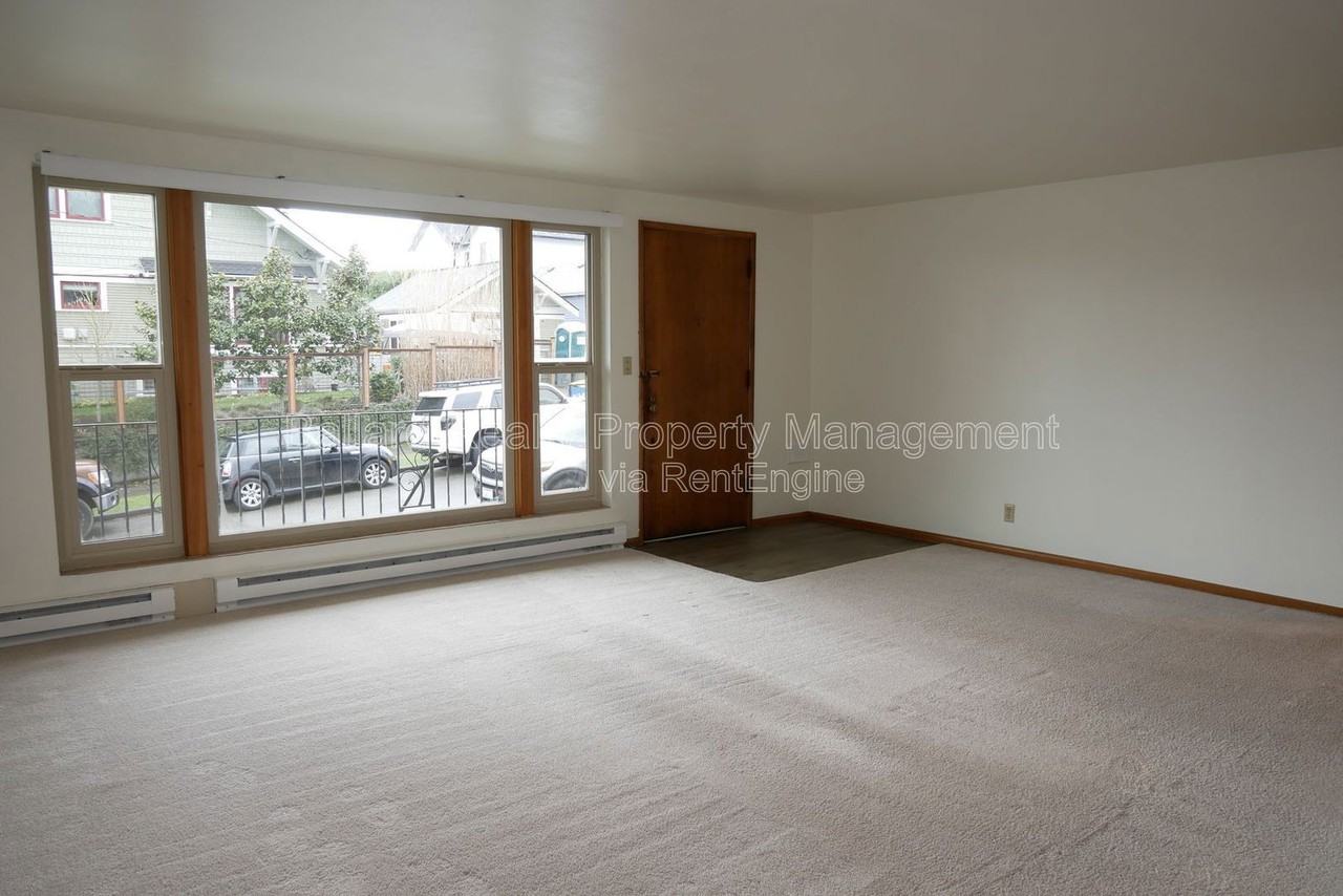 6402 11th Ave Nw - Photo 6 of 20