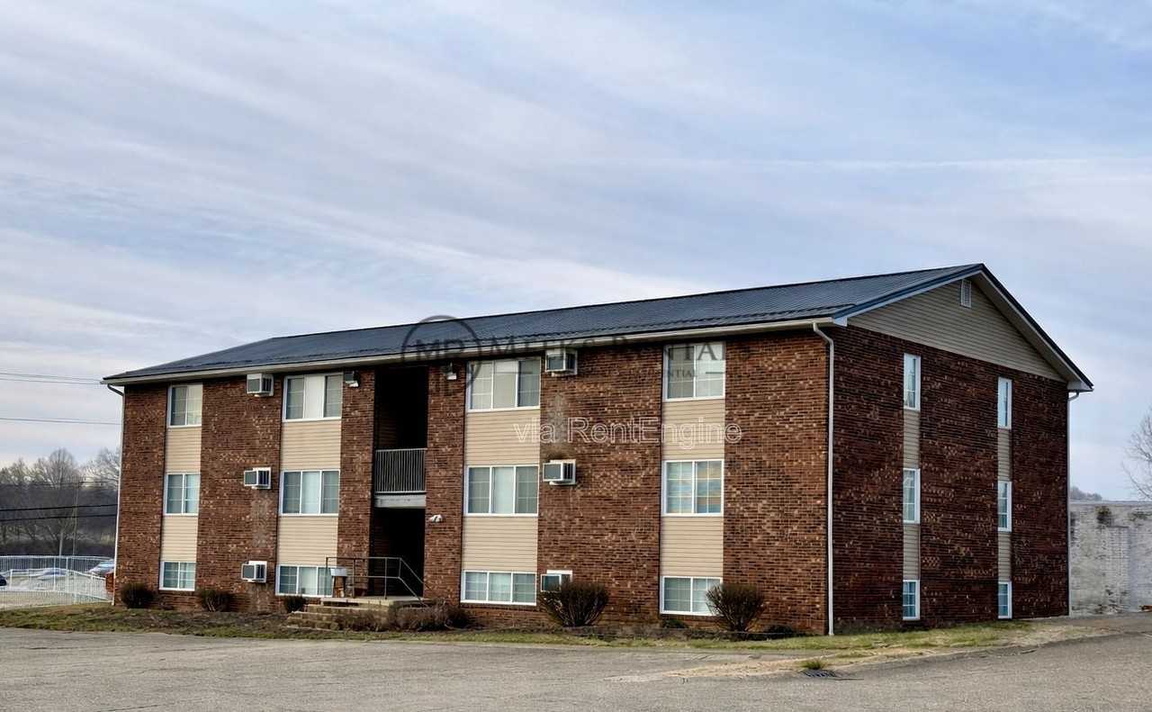 2648 Main St #7 - Photo 5 of 9