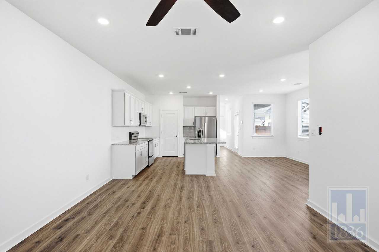 2514 Rose Archer Ln - Photo 4 of 50