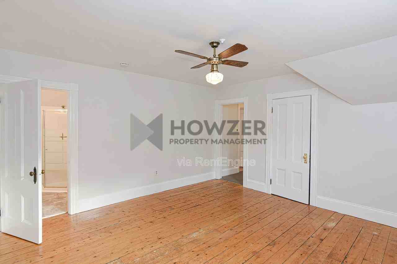 27 Hayward St #3 - Photo 5 of 25