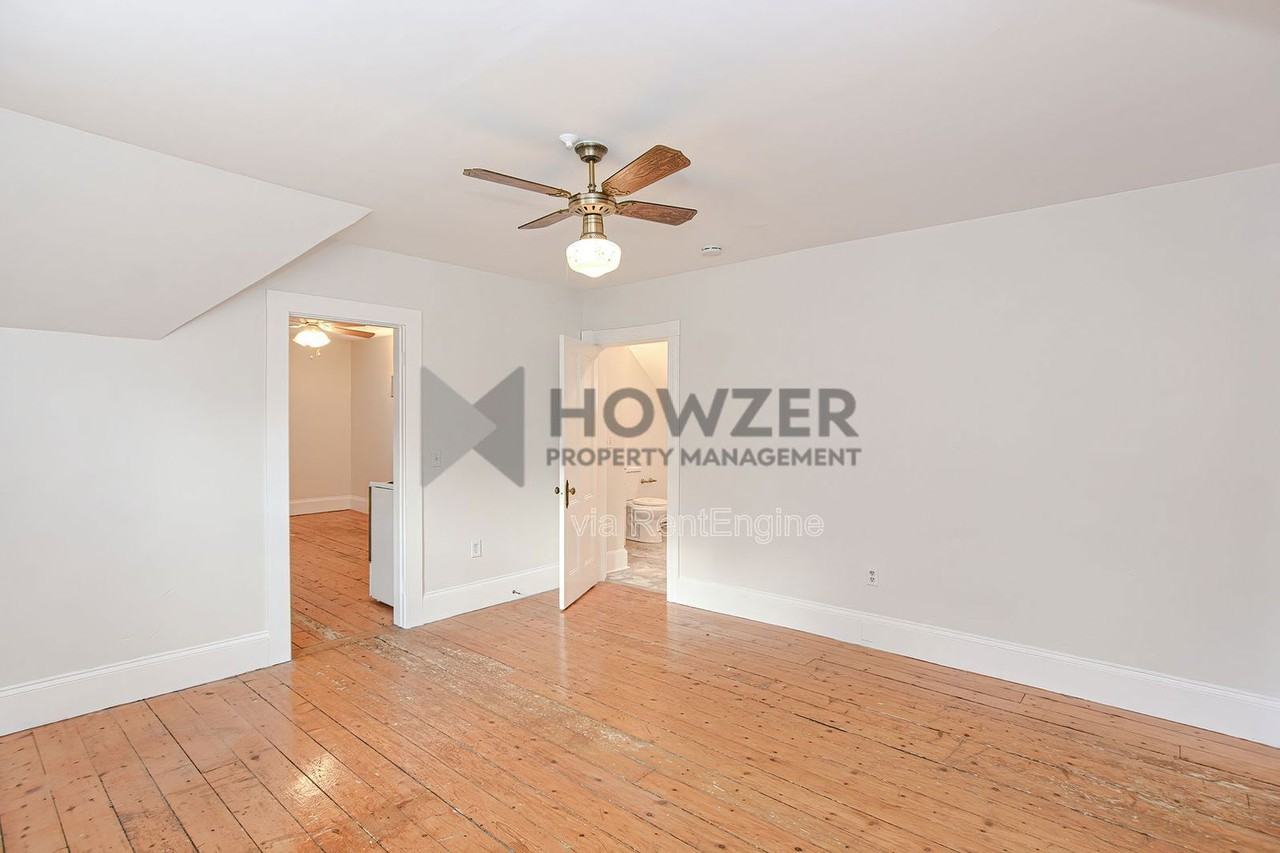 27 Hayward St #3 - Photo 7 of 25