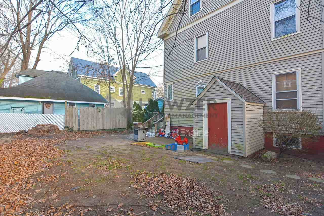 27 Hayward St #3 - Photo 5 of 25