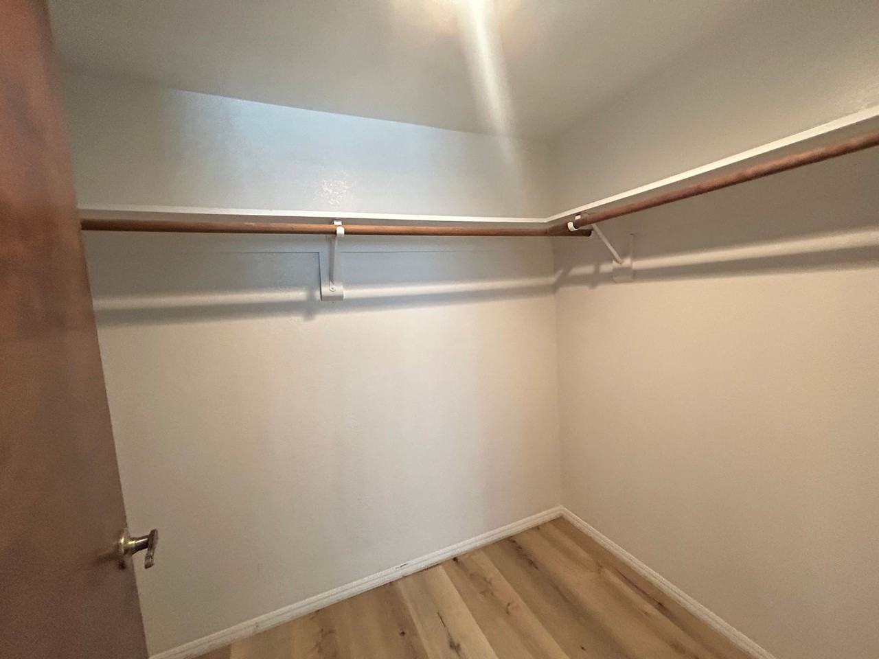 3926 W Willow Ave - Photo 5 of 6