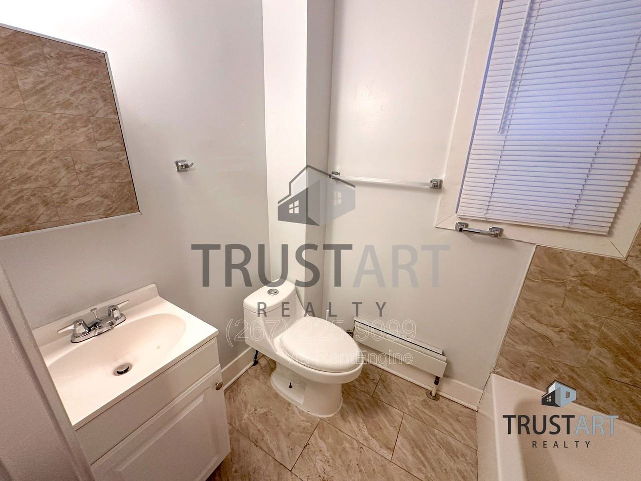 4722 Longshore Ave #1 - Photo 5 of 9