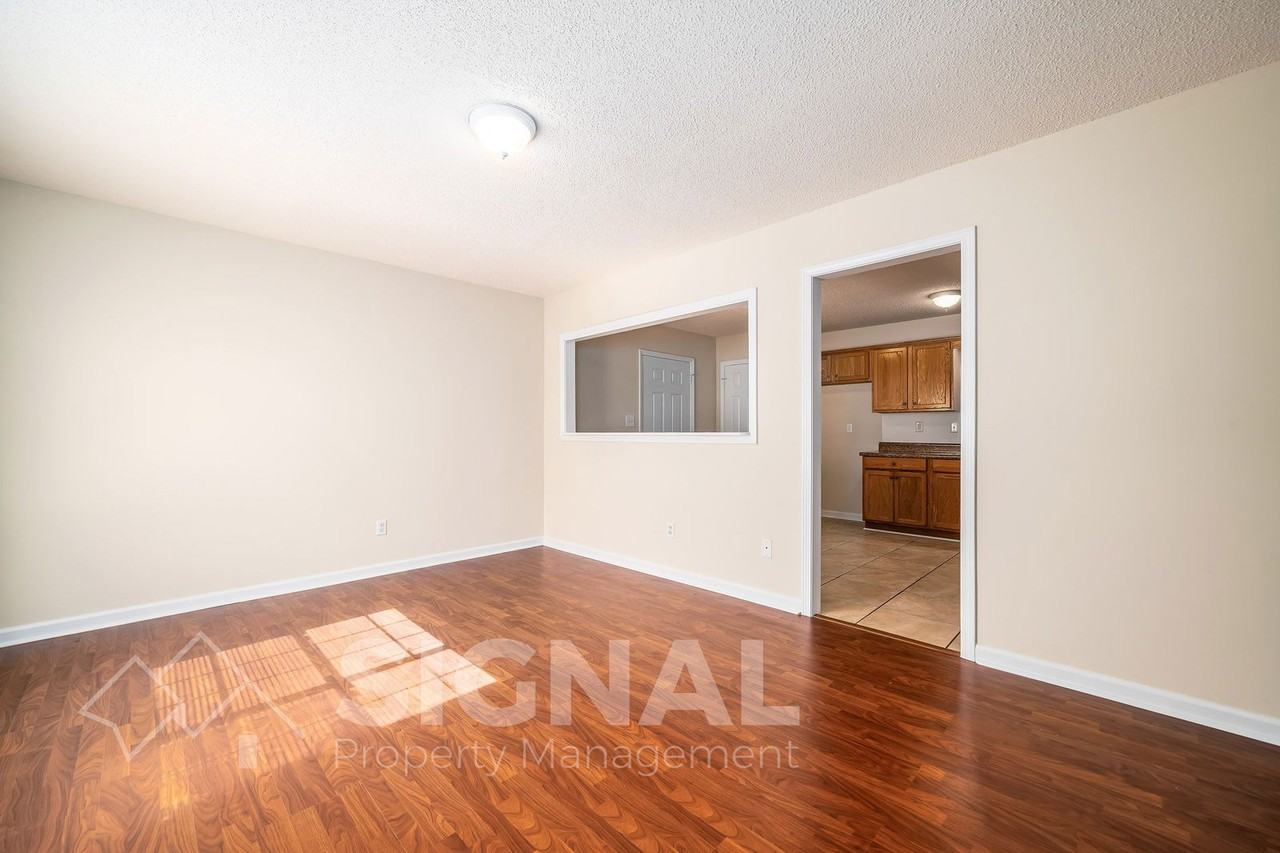 1300 Yukon St - Photo 5 of 24