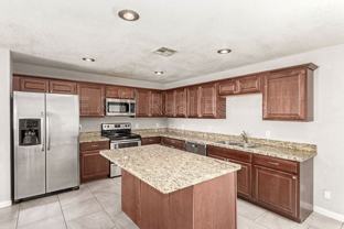 1708 N Daffodil St - Photo 1 of 1