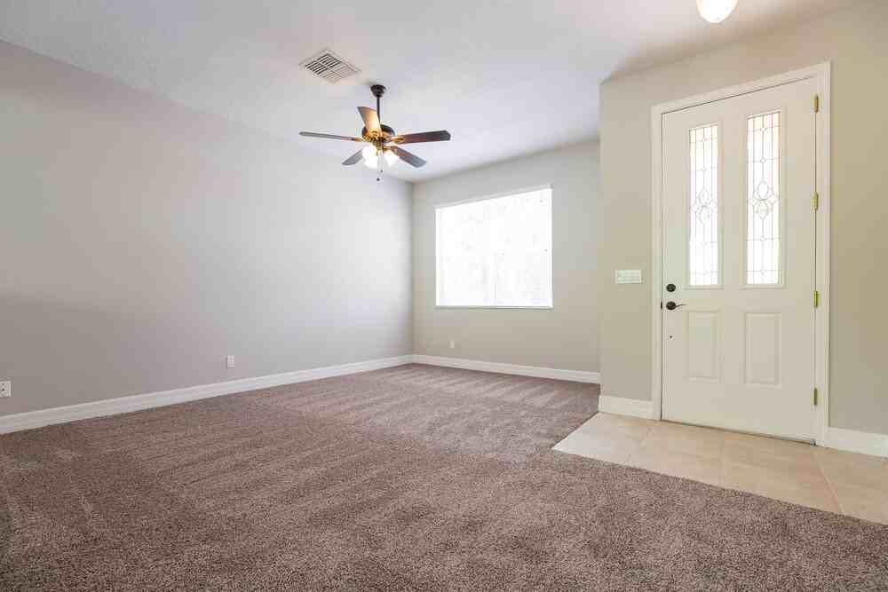 993 N Jacks Lake Rd - Photo 3 of 15