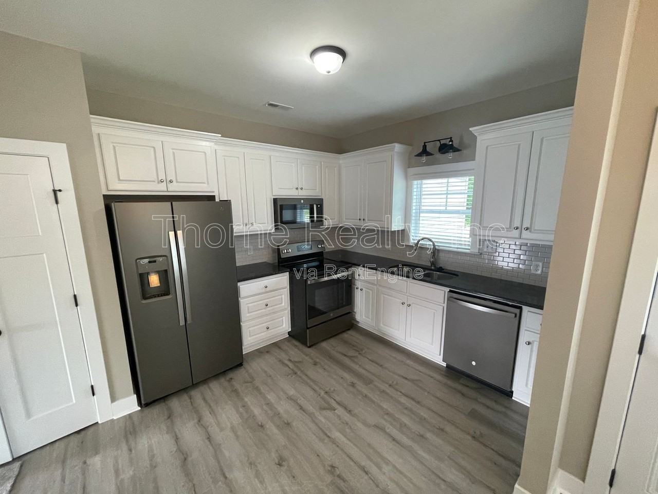 61 B P Ln - Photo 6 of 17