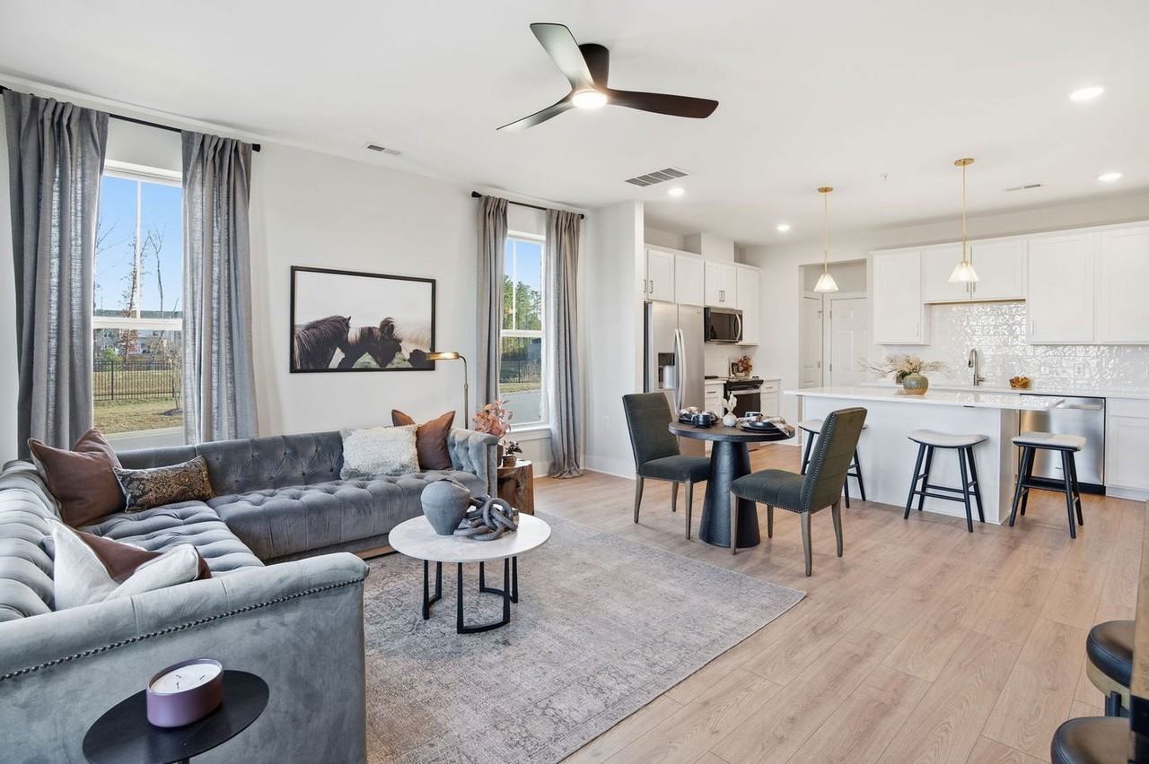 6919 Cosby Village Ter - Photo 5 of 34