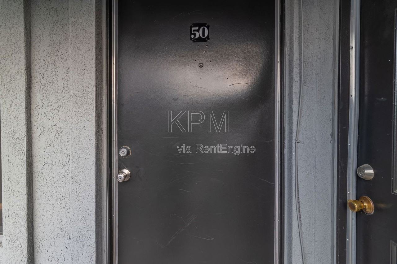 3939 N Pershing Ave #50 - Photo 2 of 13