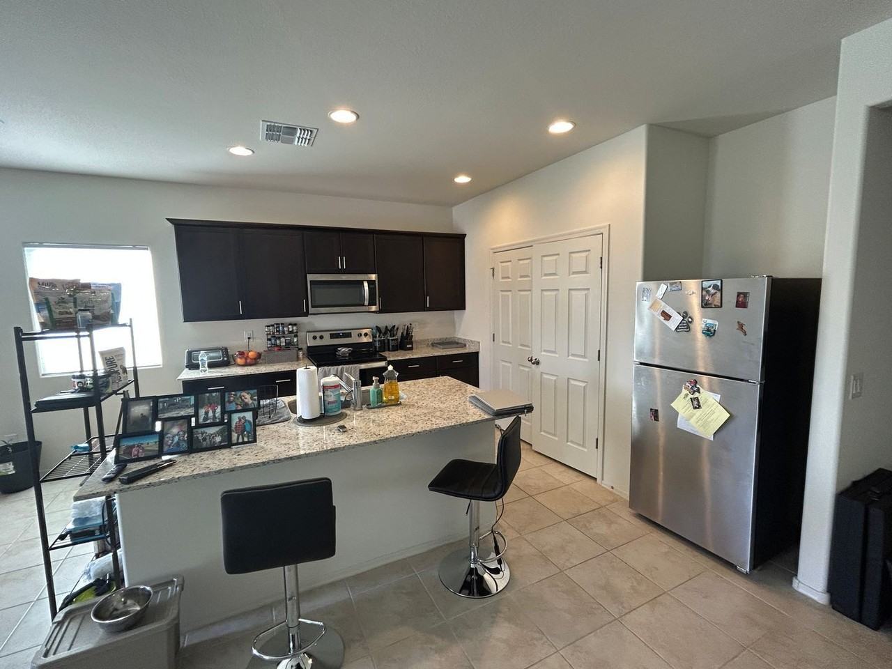 24563 W Verlea Dr - Photo 4 of 17