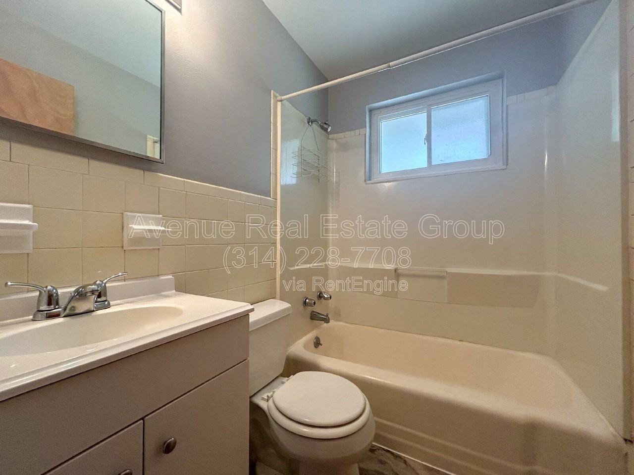 3219 Buder Ct - Photo 4 of 6