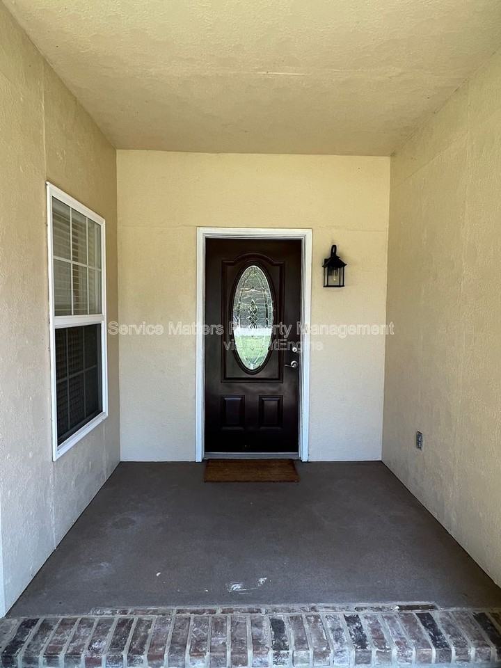 3422 Festival Dr - Photo 4 of 32