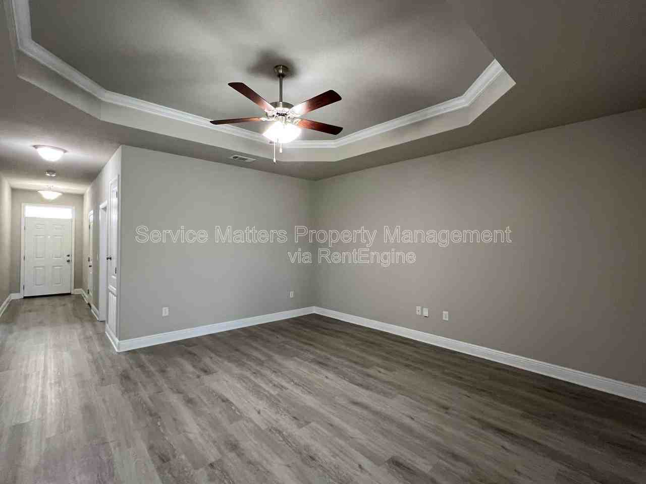 5330 Parkside Dr - Photo 7 of 49