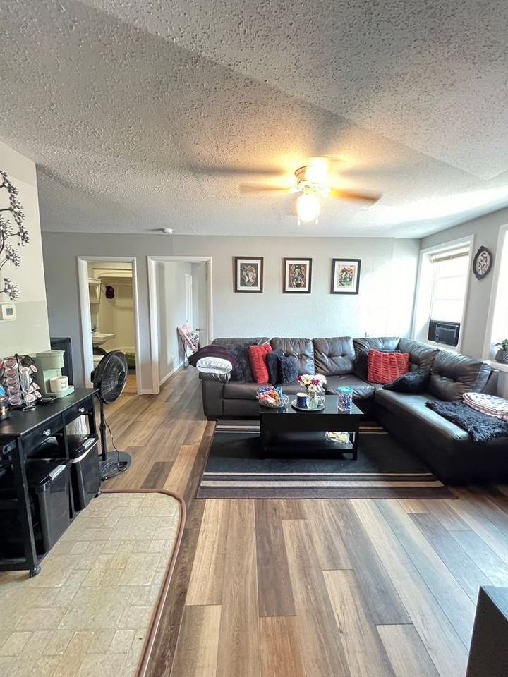 1516 N 16th St #8 - Photo 5 of 19