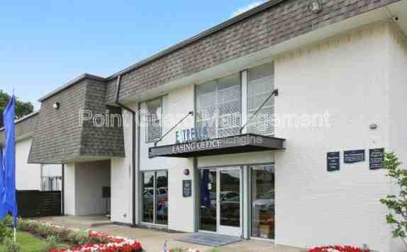 4552 W Kiest Blvd #1038 - Photo 7 of 11