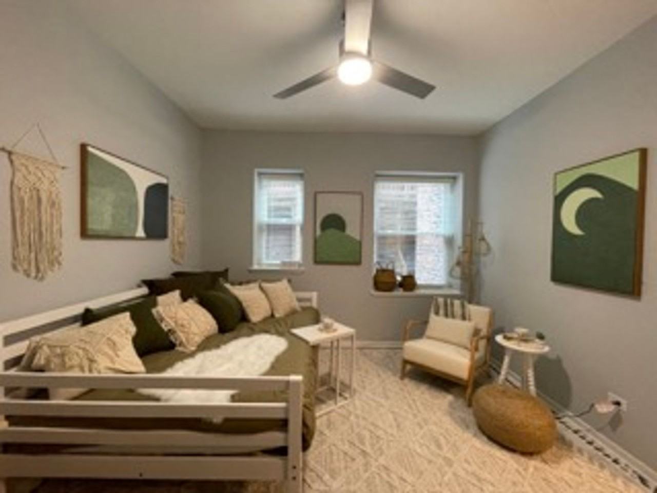 5240 5240 N. Winthrop - 310 #310 - Photo 5 of 19