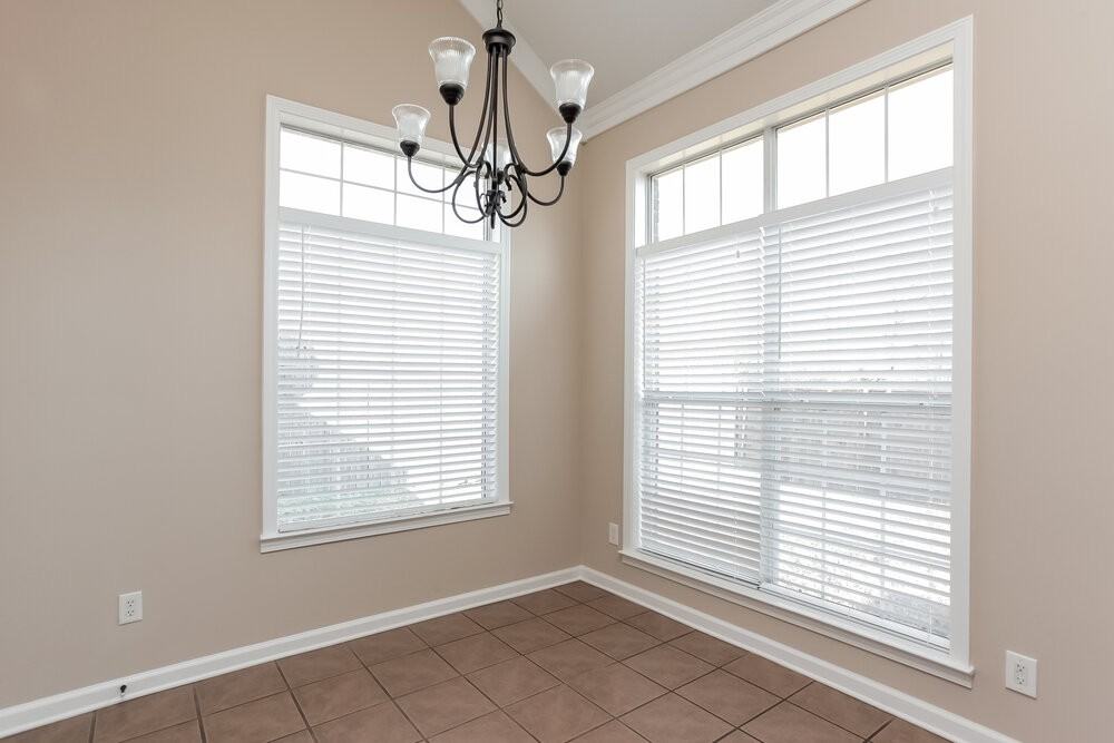 2770 Hidden Falls Dr - Photo 4 of 16