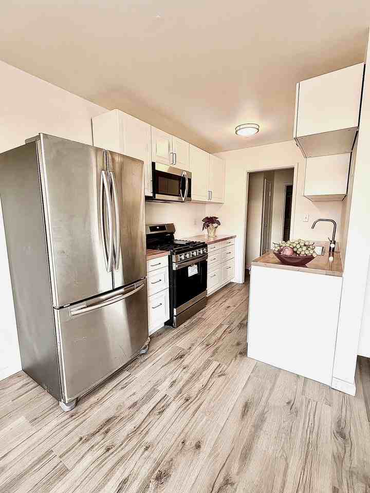 2732 MLK - Photo 7 of 28