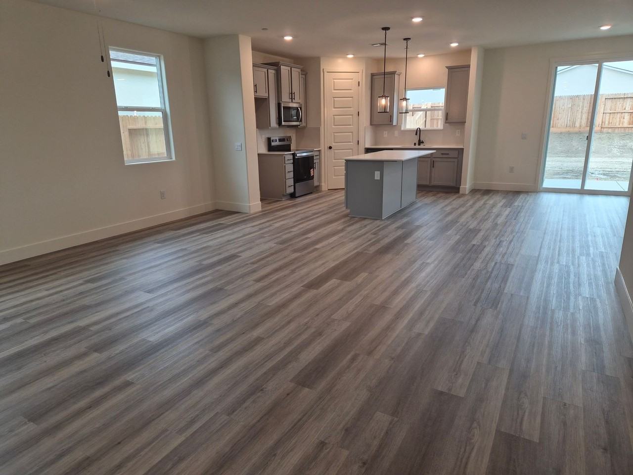 8126 March Violets Ave - Photo 3 of 20