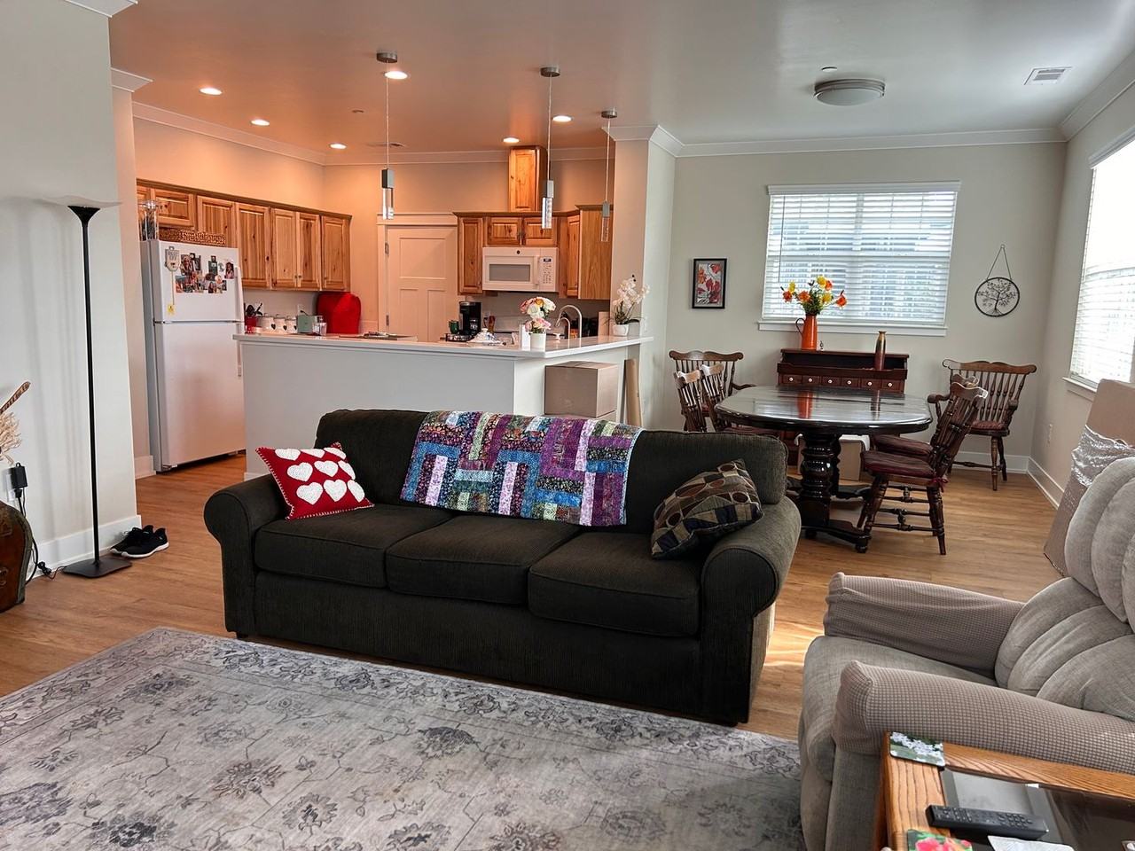 1330 Edith Cir - Photo 5 of 18