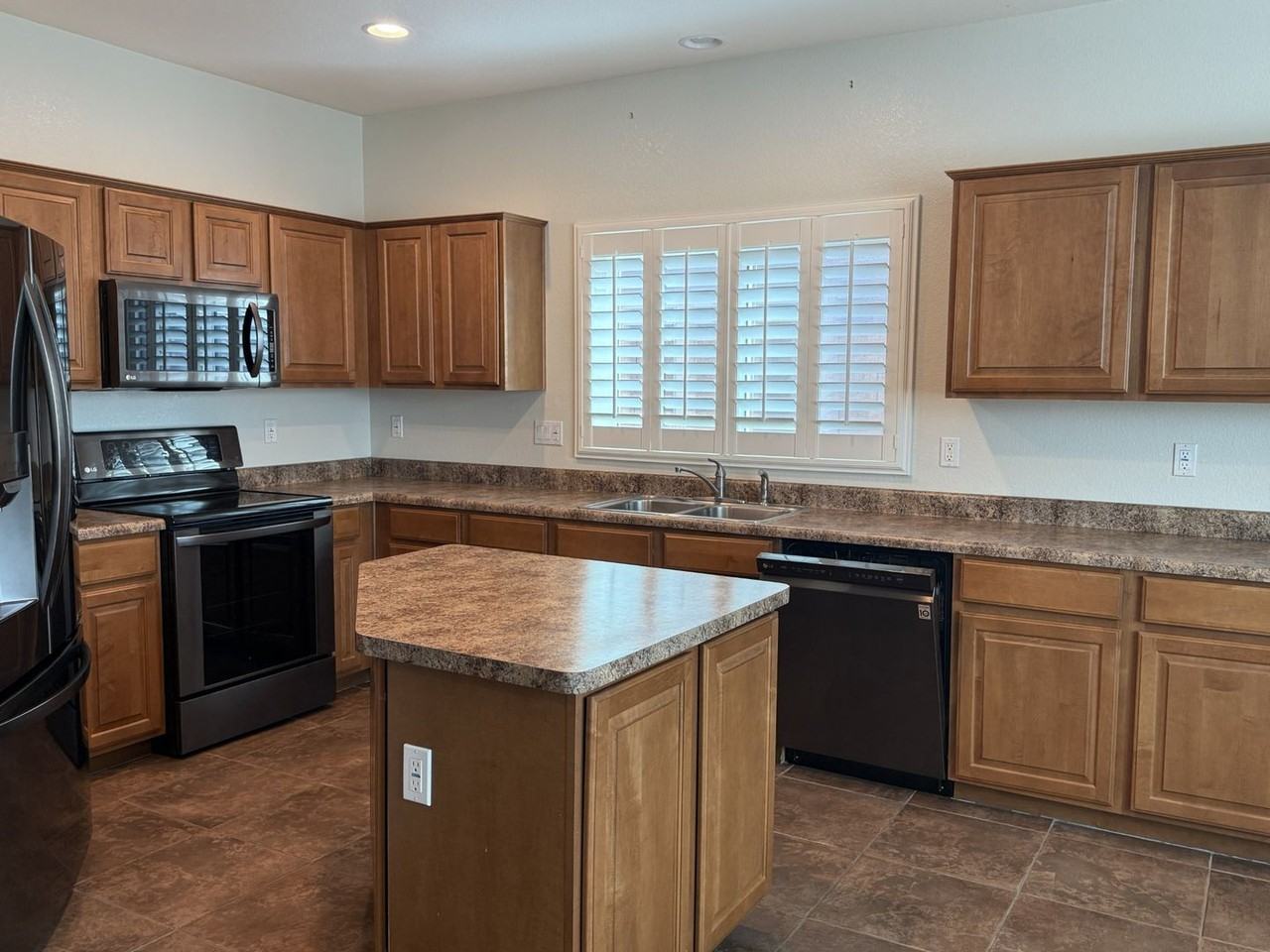 18861 E Kingbird Dr - Photo 3 of 24