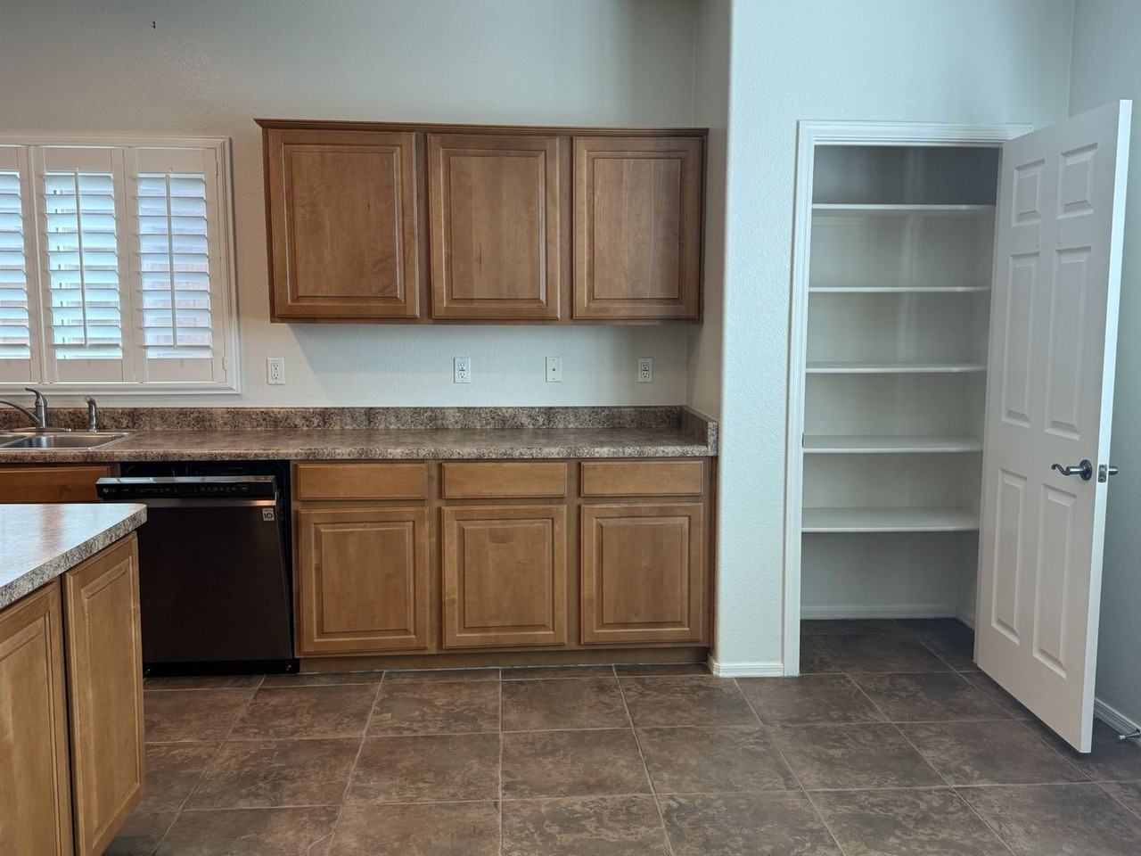 18861 E Kingbird Dr - Photo 4 of 24