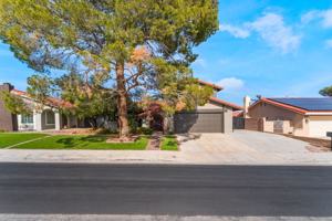 featured image of 8704 Isola Dr