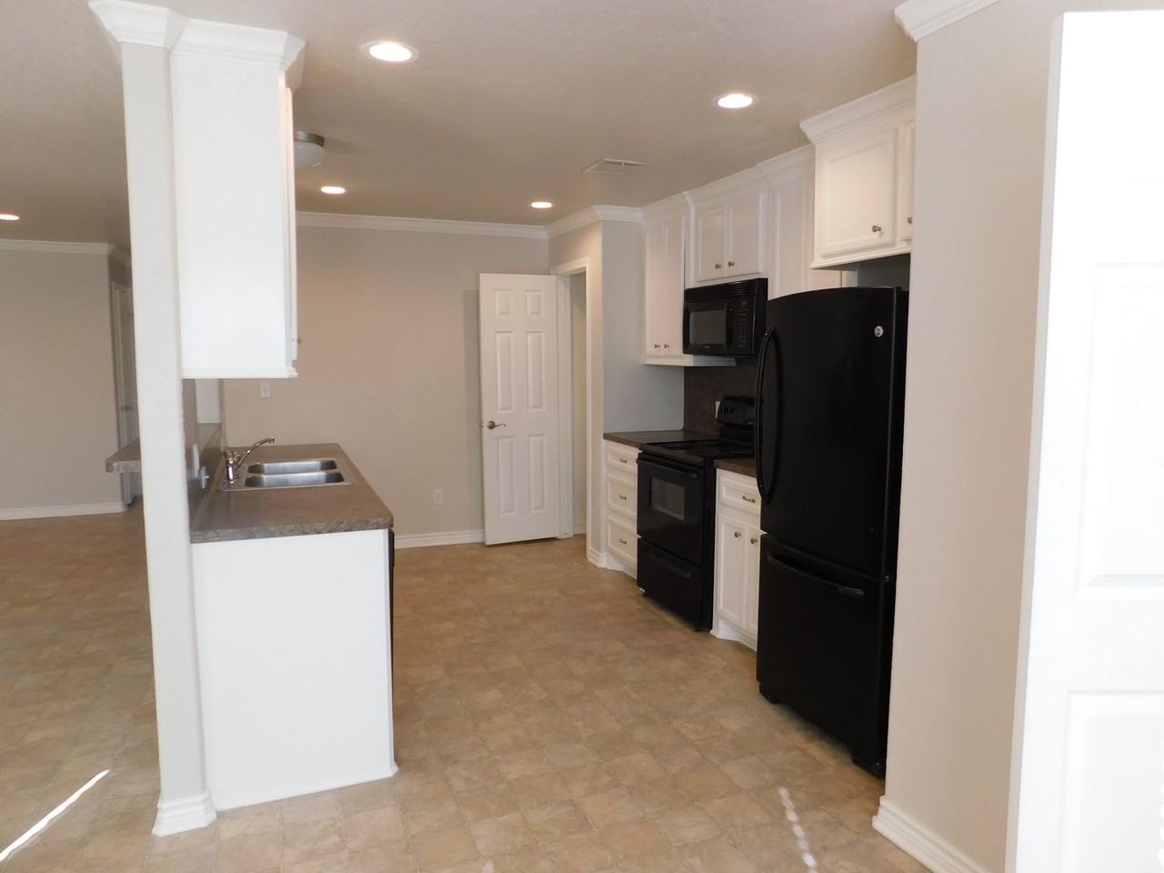 118 Bolero Way #118 - Photo 7 of 50