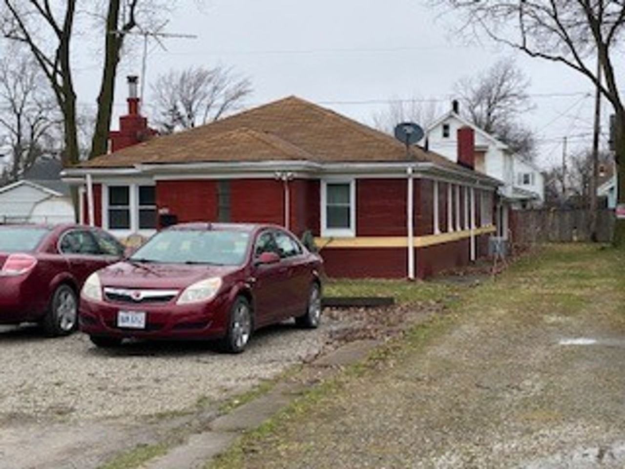 1763 E 36th St - Photo 3 of 26