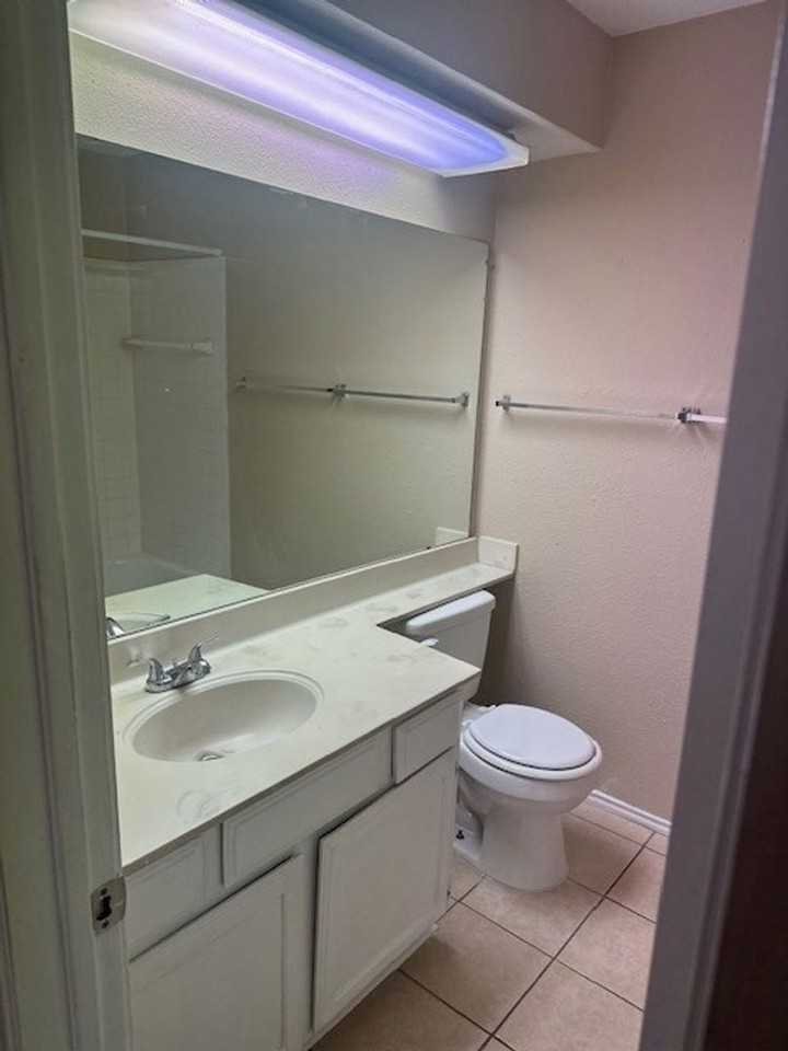 9721 Copper Creek Dr #B - Photo 2 of 7