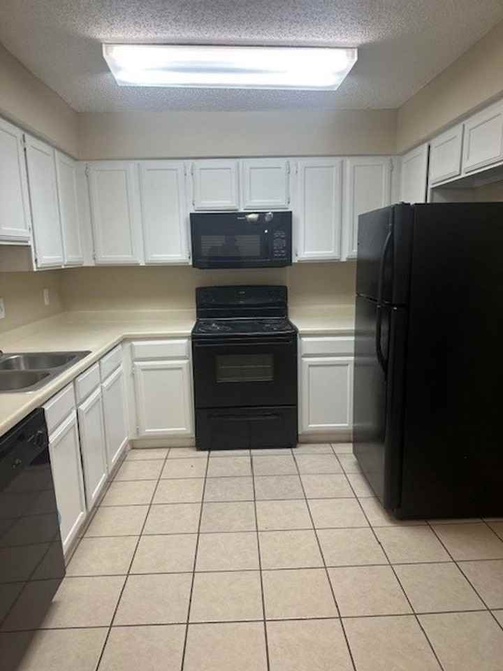 9721 Copper Creek Dr #B - Photo 6 of 7