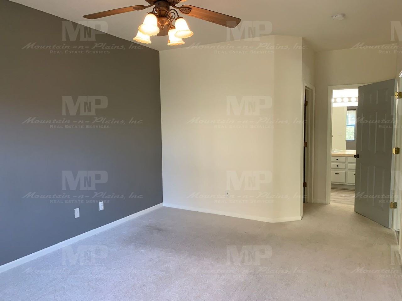 5225 White Willow Dr #K130 - Photo 6 of 14