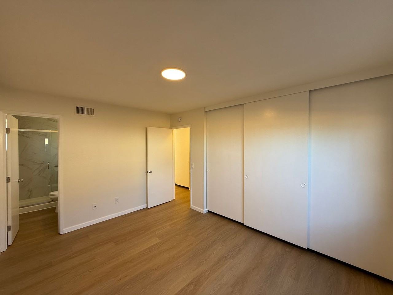 10811 Whitehall Rd - Photo 7 of 17