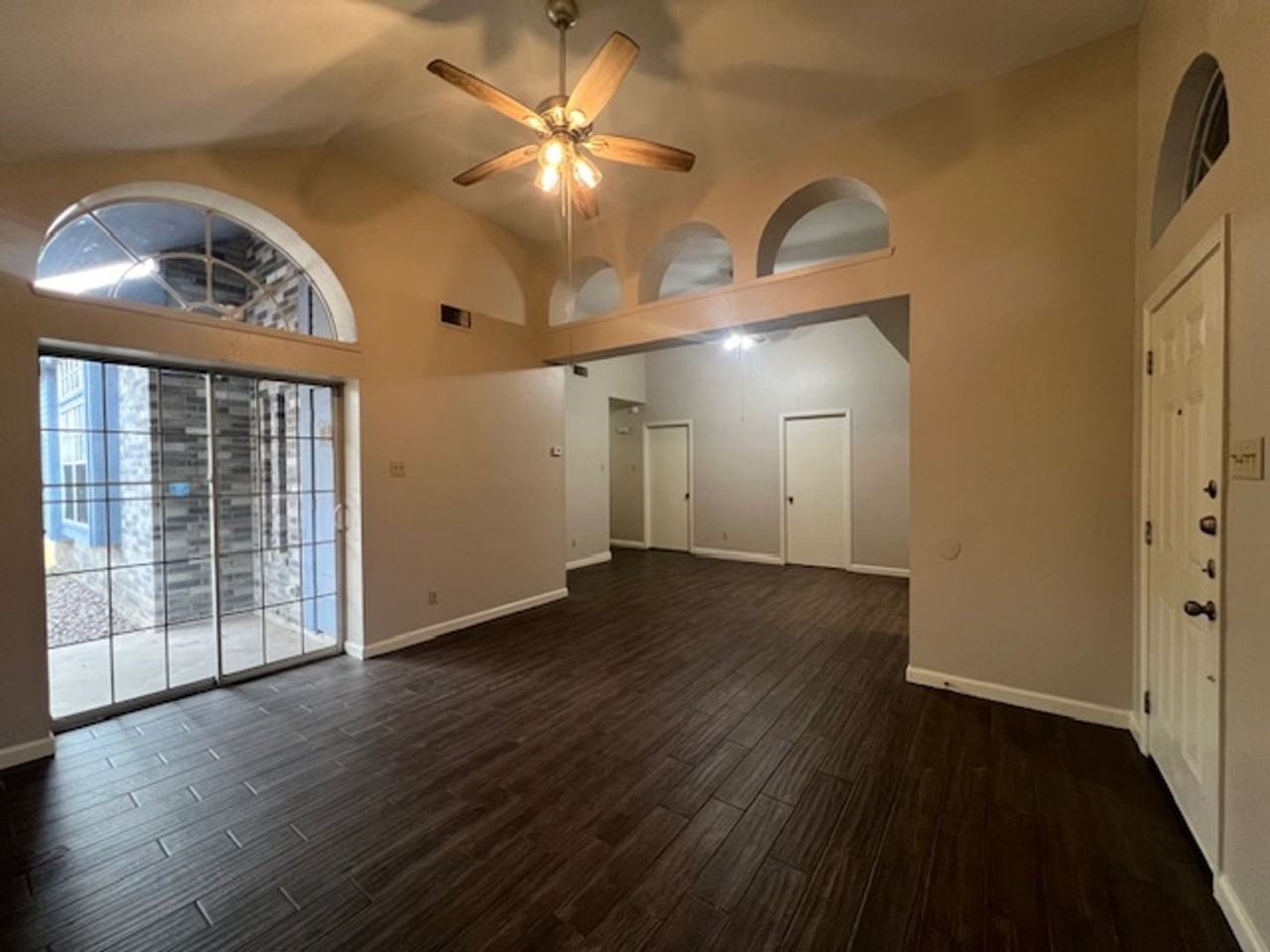 103 Lynn Loop - Photo 5 of 24