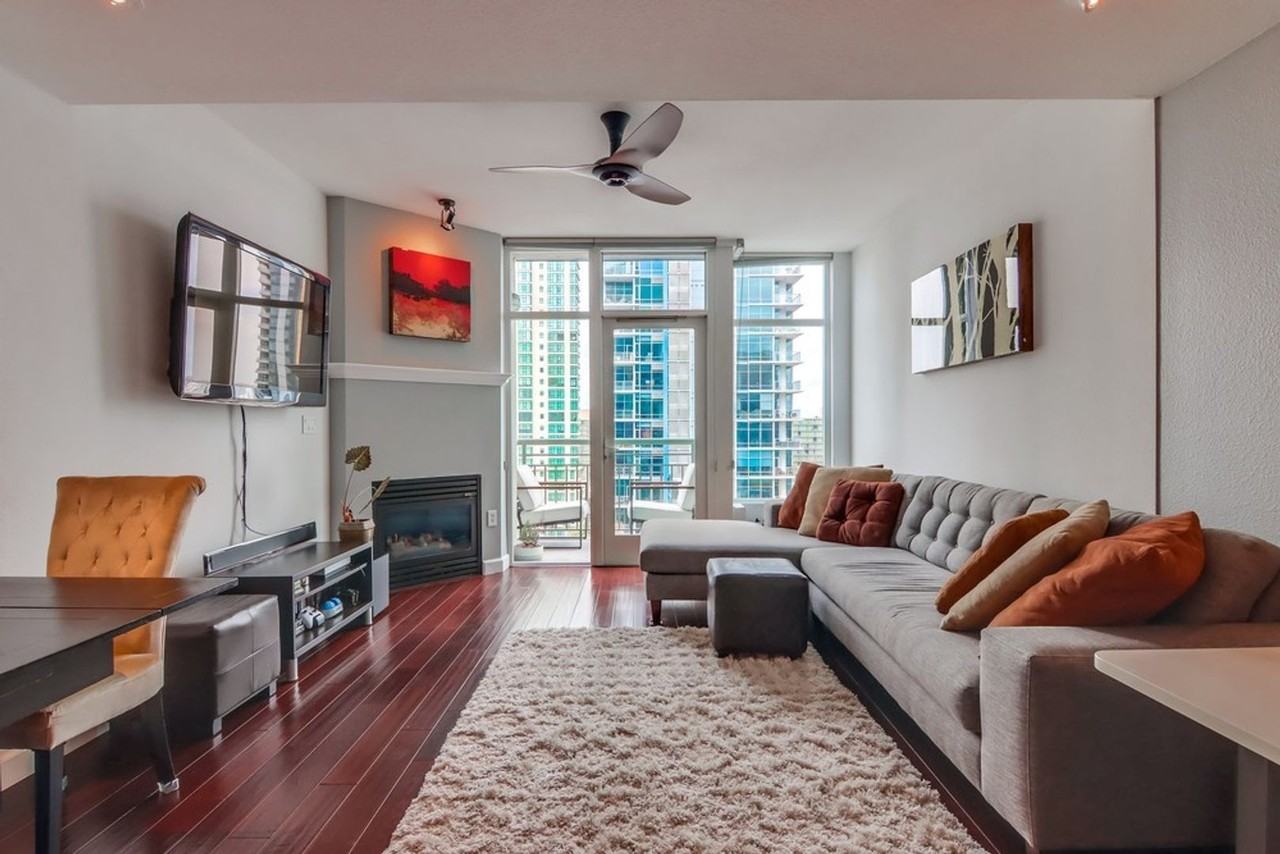 1240 India St - Photo 4 of 21