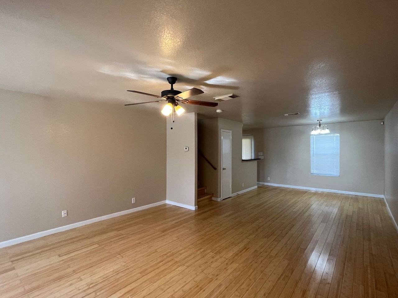 8011 Cerezo - Photo 3 of 44