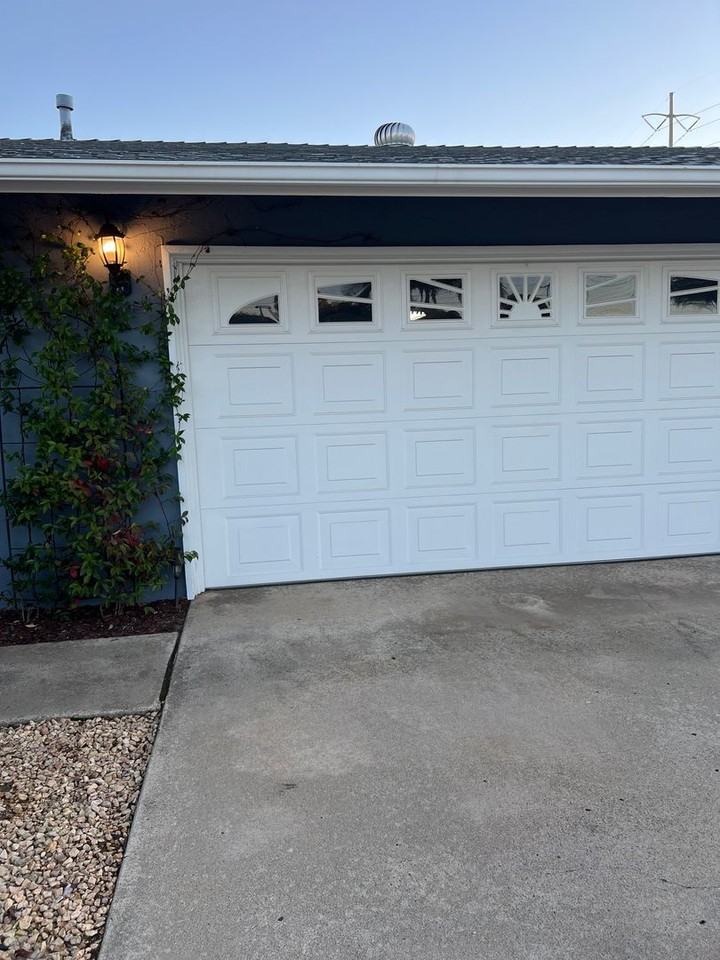 3227 Norzel Dr - Photo 2 of 37