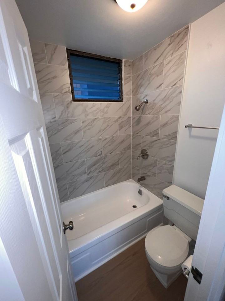 1040 Kinau St #507 - Photo 4 of 7