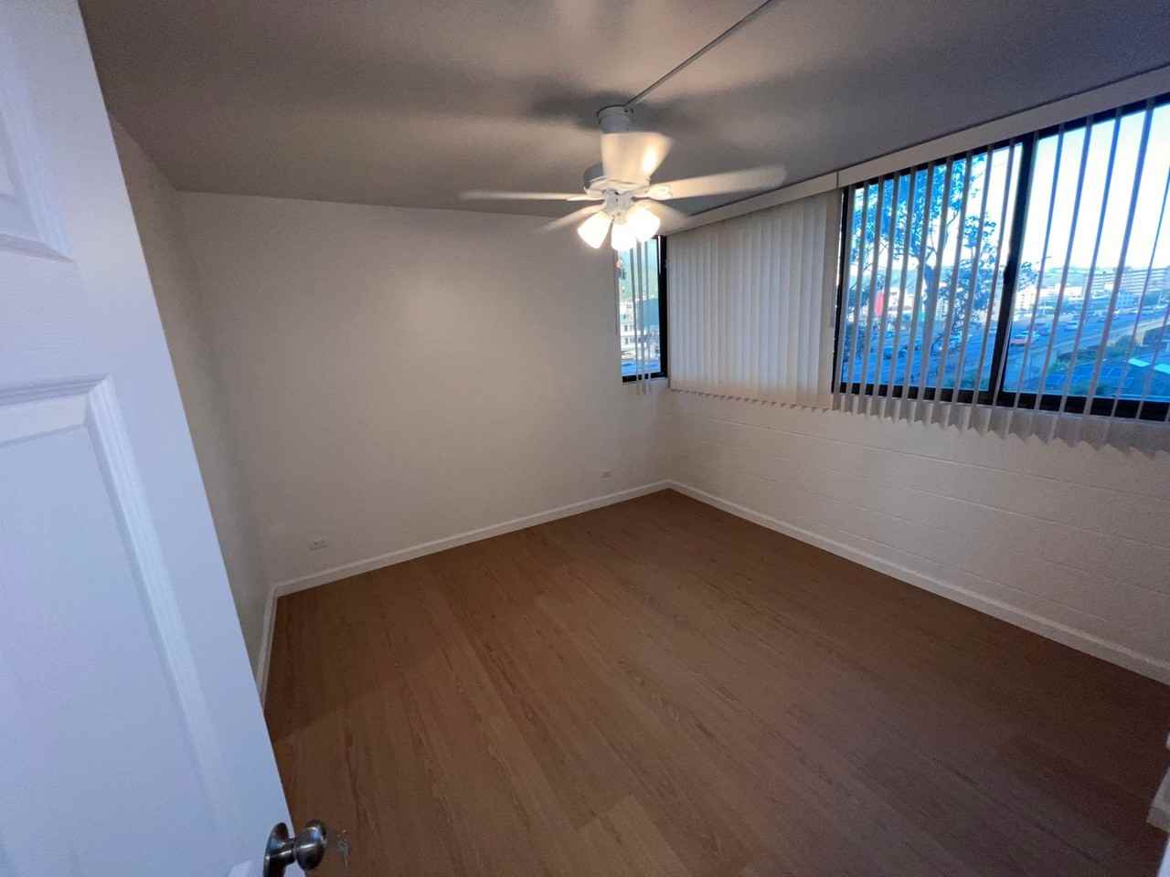 1040 Kinau St #507 - Photo 5 of 7