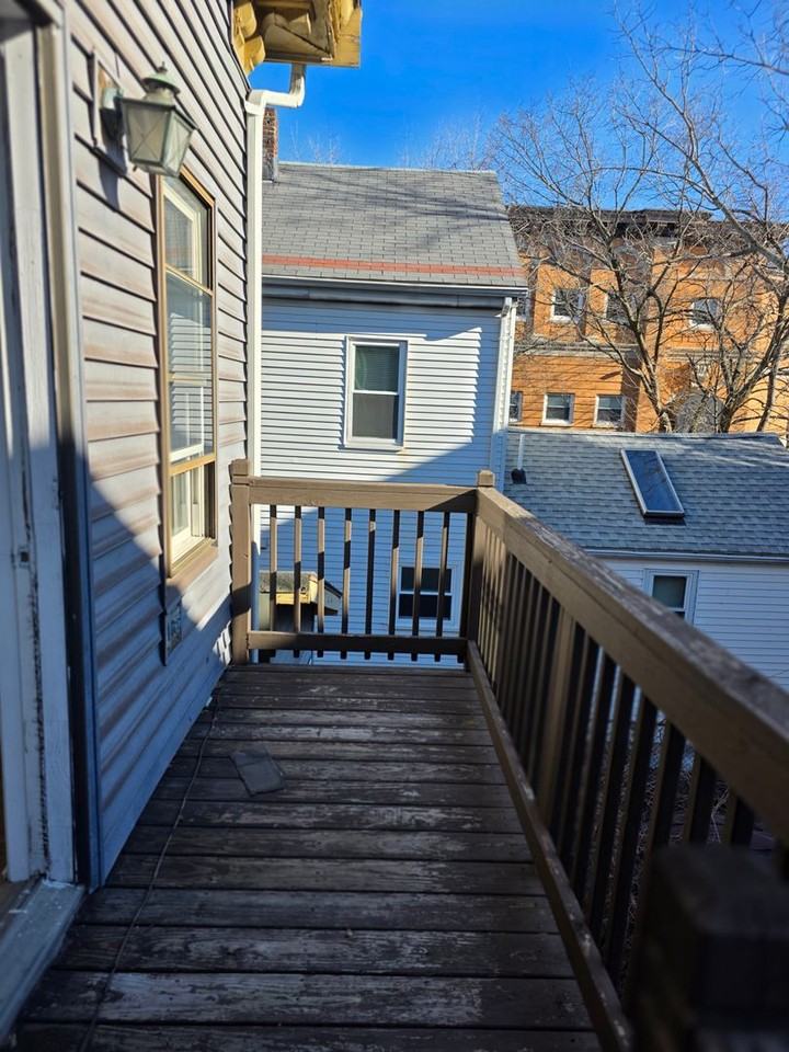 26 Armington St - Photo 5 of 50