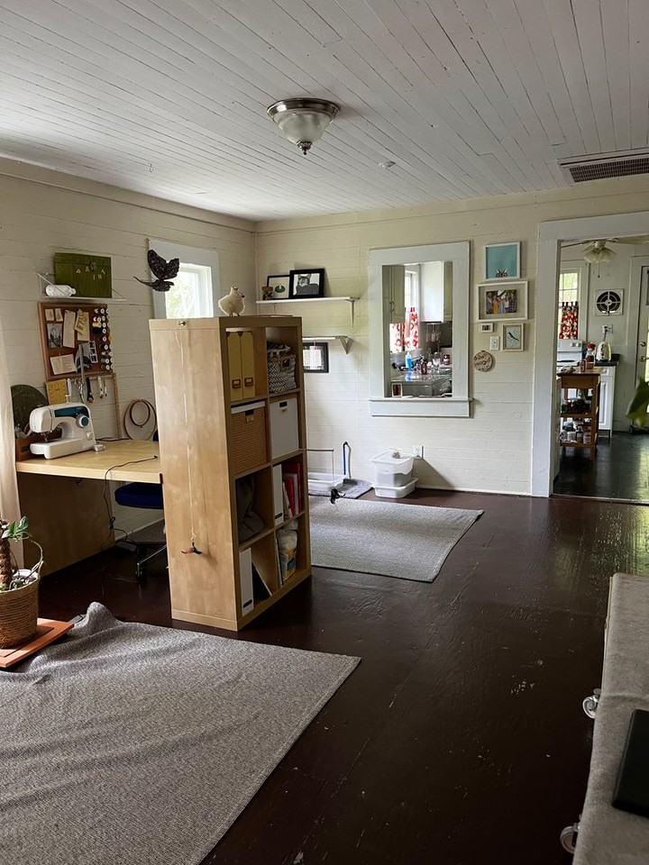 136 Easy St - Photo 5 of 9