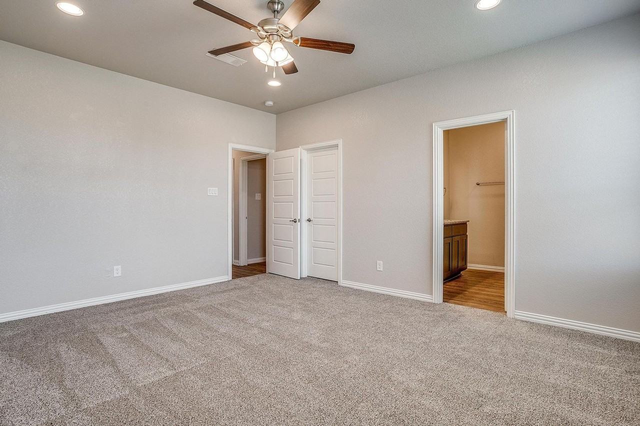 5600 Mcmahan Ln - Photo 5 of 17