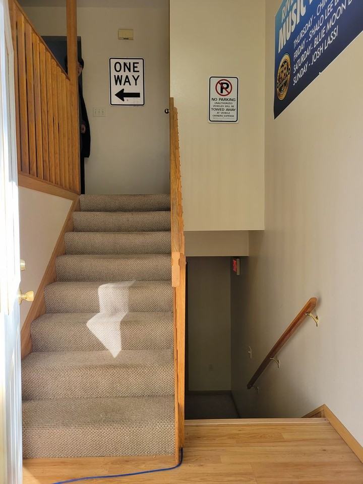 115 Vine St - Photo 3 of 23