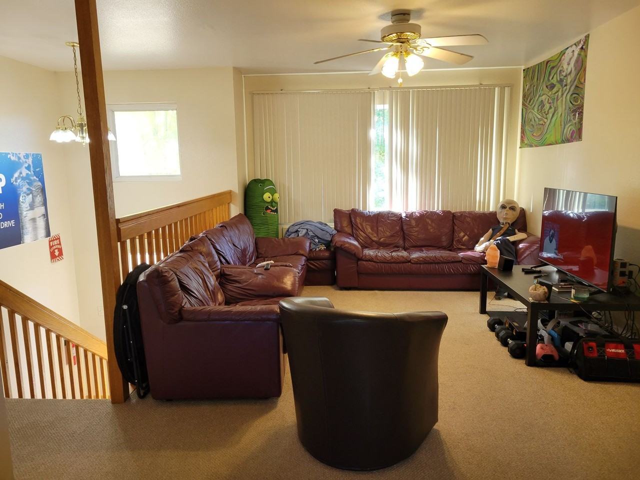 115 Vine St - Photo 4 of 23