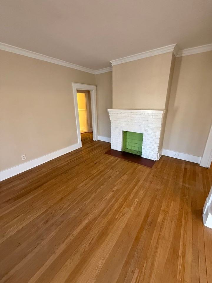 1859 Mignon Ave - Photo 4 of 8