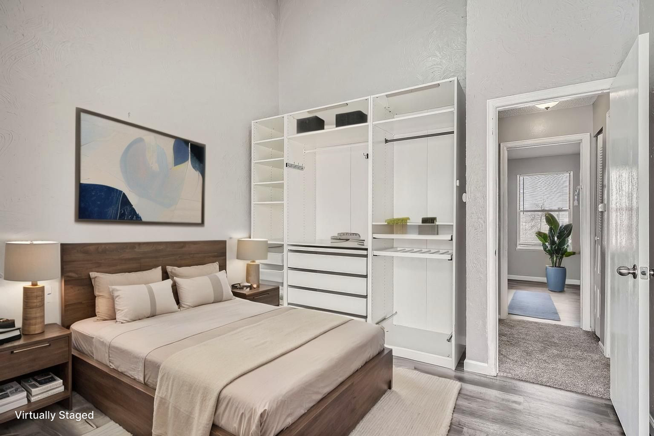 983 S Pitkin Ct - Photo 5 of 14